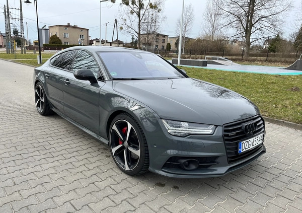 Audi A7 cena 152999 przebieg: 163000, rok produkcji 2016 z Woźniki małe 106